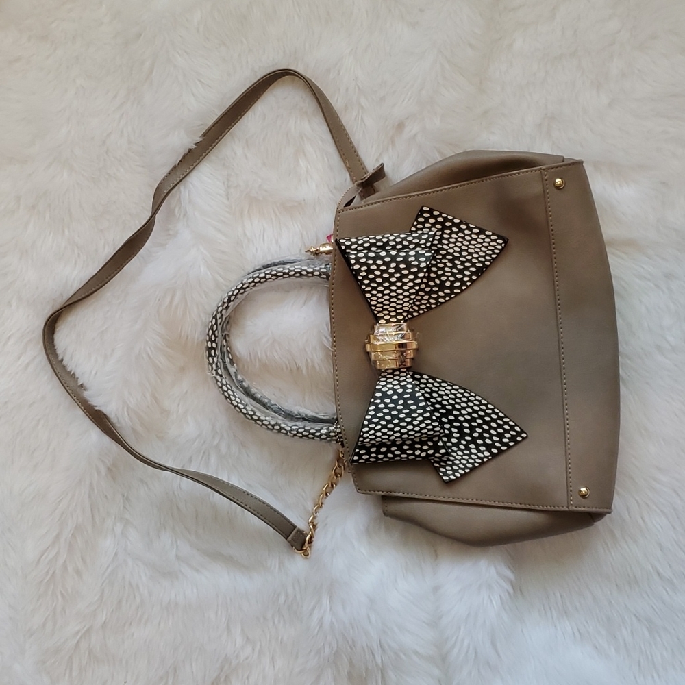 Betsey Johnson Satchel w/Removable Bow